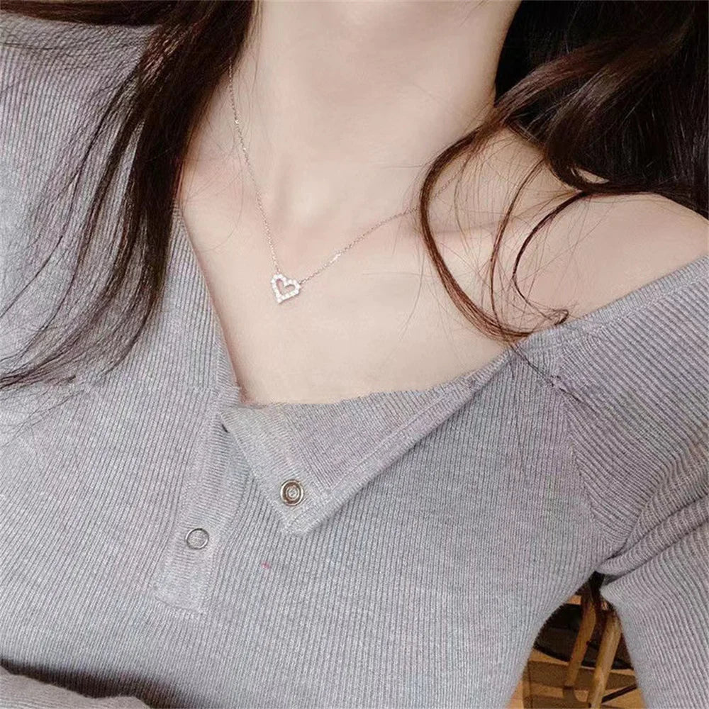 Kpop Crystal Hollow Love Pendant Necklace Romantic Zircon Simple Necklace for Women Trendy Jewelry Accessories