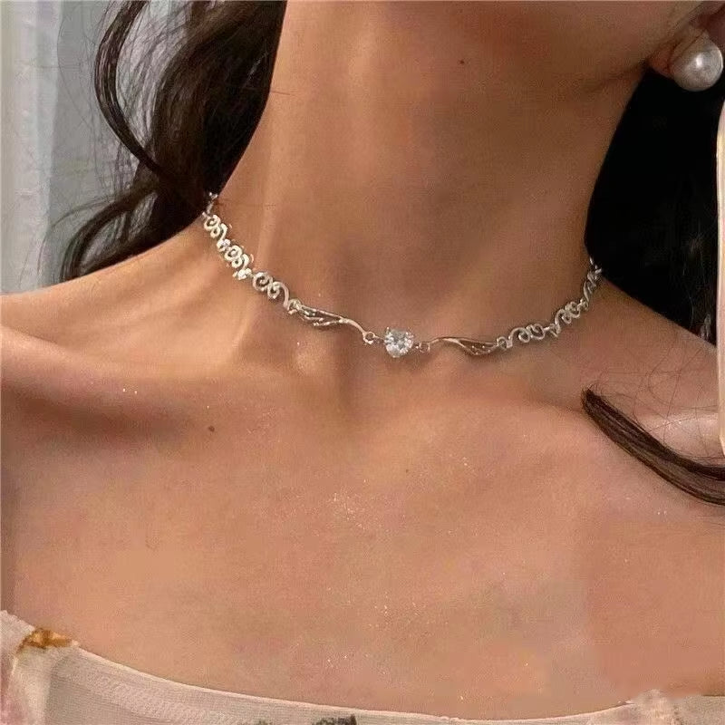 Silver Color Irregualr Choker Necklace for Women Love Heart Crystal Clavicle Chain Necklace Wholesale Jewelry